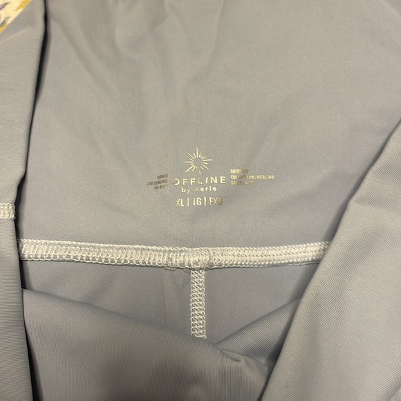 Light Blue Leggings with Double Pockets - Picture 4 of 4